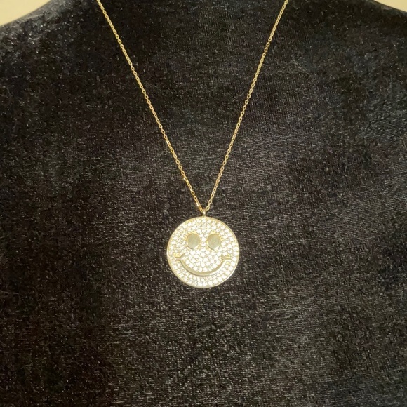 14k Gold Plated Rhinestone Happy Face Necklace - Picture 5 of 5